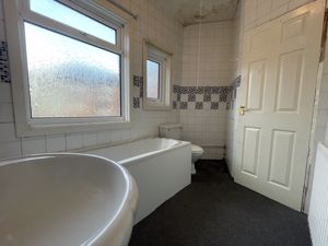 Photo 9- click for photo gallery